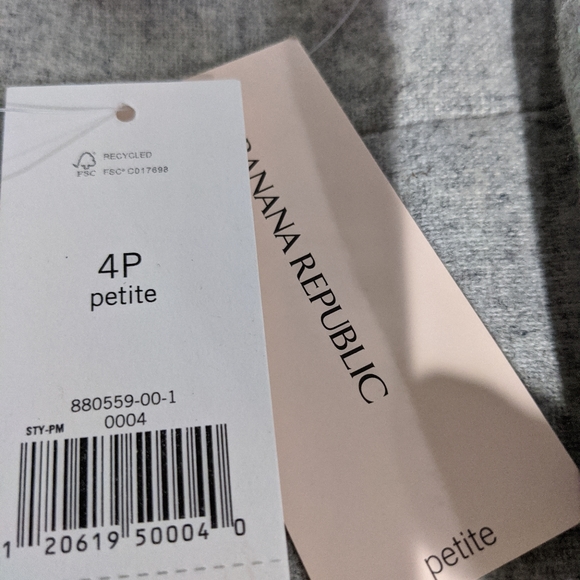 Dress - Picture 3 of 7